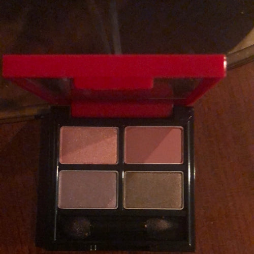 Avon fmg Glimmer Eyeshadow Quad